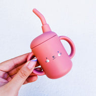 Vaso de aprendizaje con bombilla animals